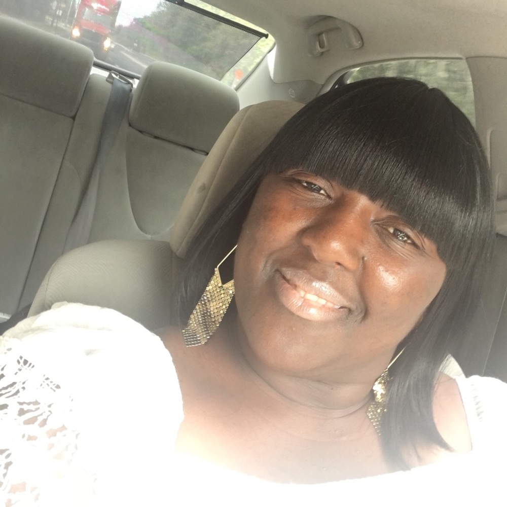 Meet your Posher, Priscilla